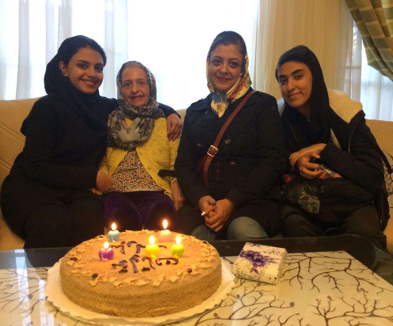 تولد ۷۶ سالگی